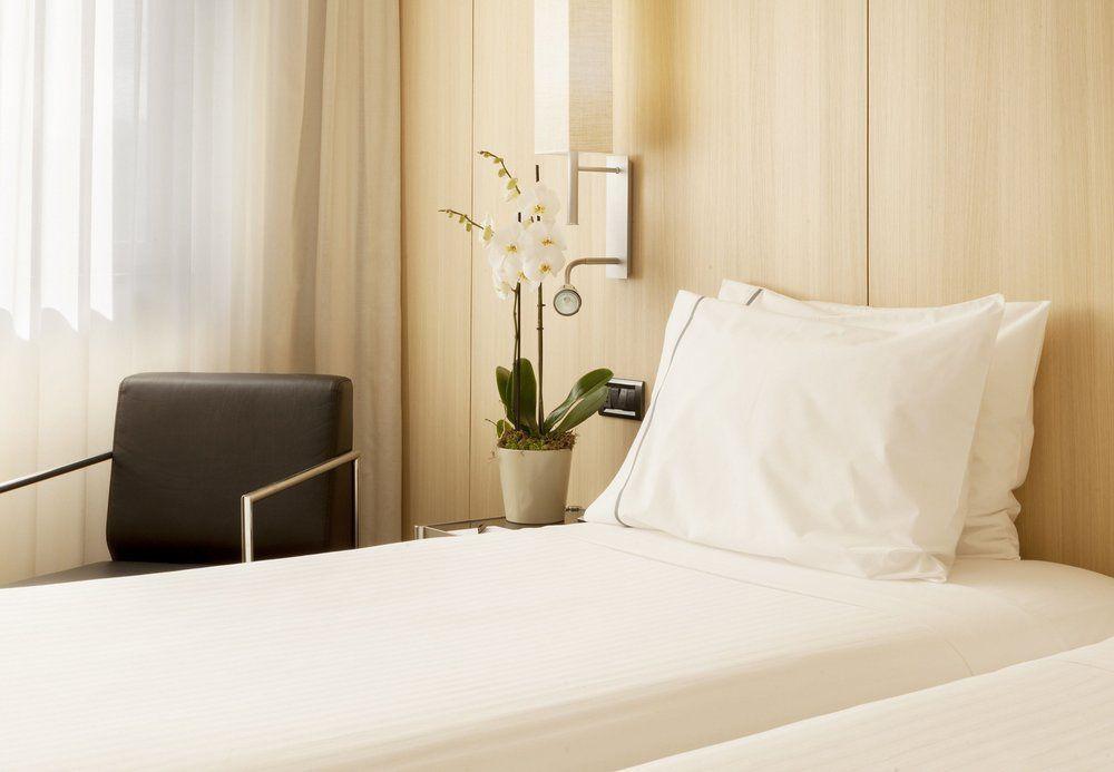 Ac Hotel Cordoba By Marriott Bagian luar foto